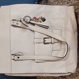 NEW NEVER CARRIED!!!! COACH PURSE!!!!!